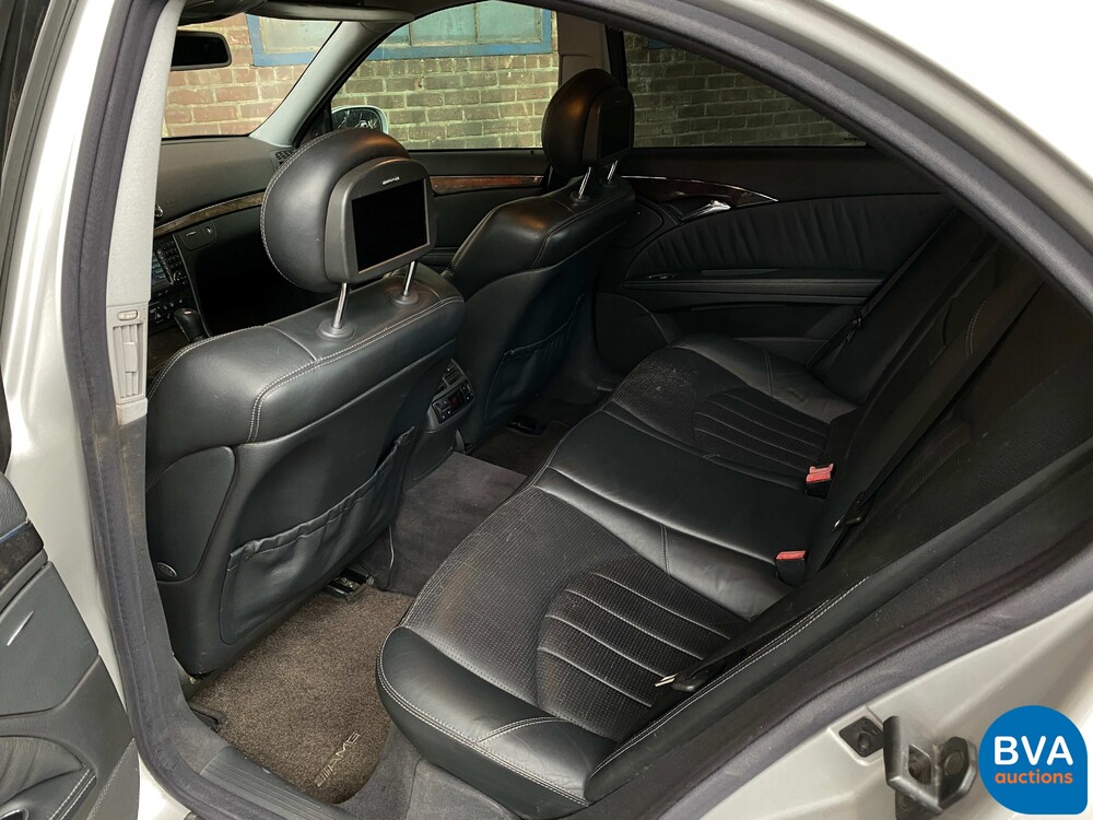 Mercedes-Benz E55 AMG 5.4 V8 E-Klasse 476 PS 2003, 42-LG-GK.