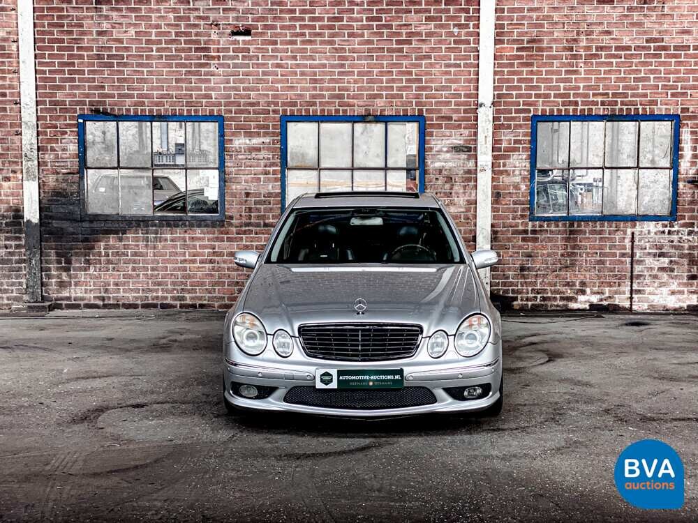 Mercedes-Benz E55 AMG 5.4 V8 E-Klasse 476 PS 2003, 42-LG-GK.