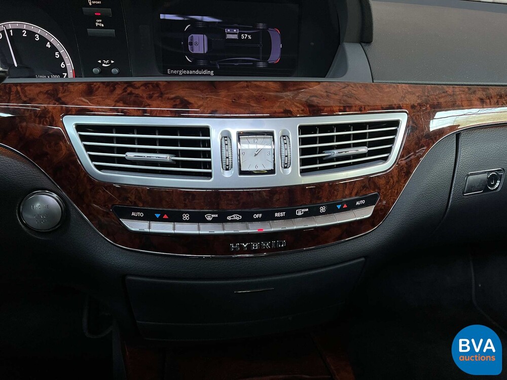 Mercedes-Benz S400 Hybrid LANG S-Klasse PRESTIGE PLUS Facelift 2010 279 PS, 70-NNT-2.