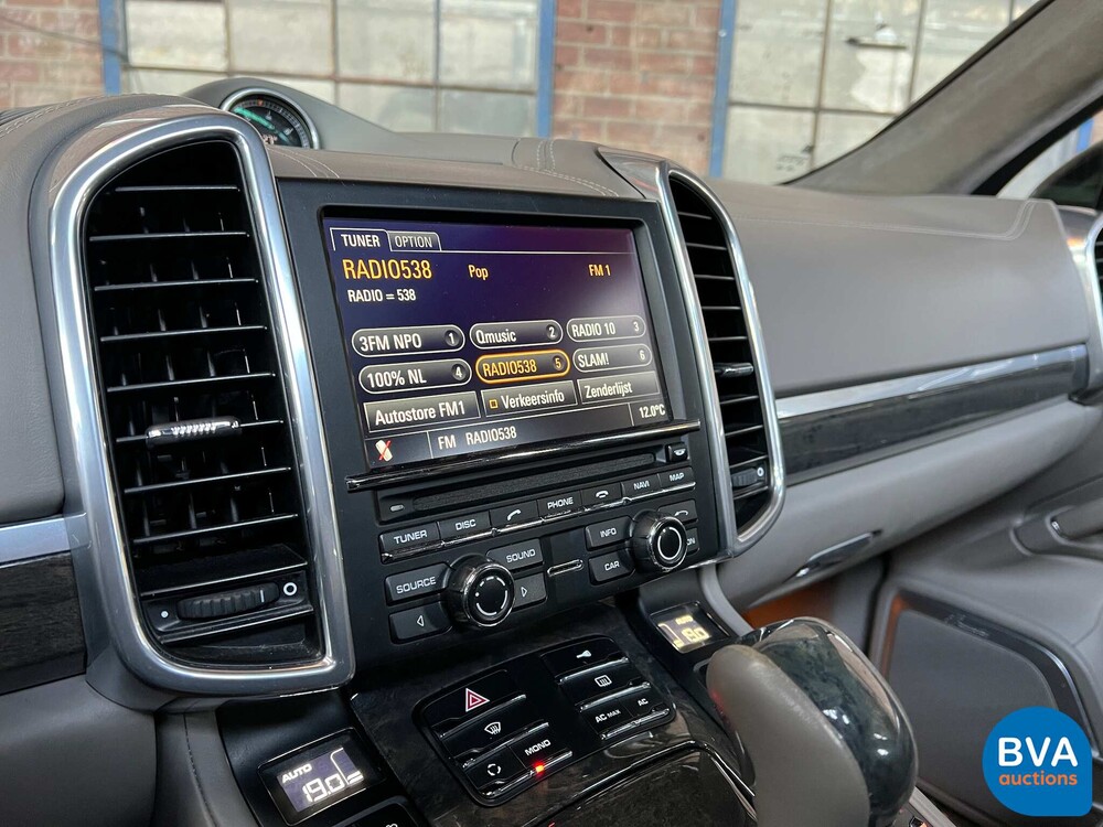 Porsche Cayenne 4.8 Turbo 500 PS 2010, RZ-707-X.