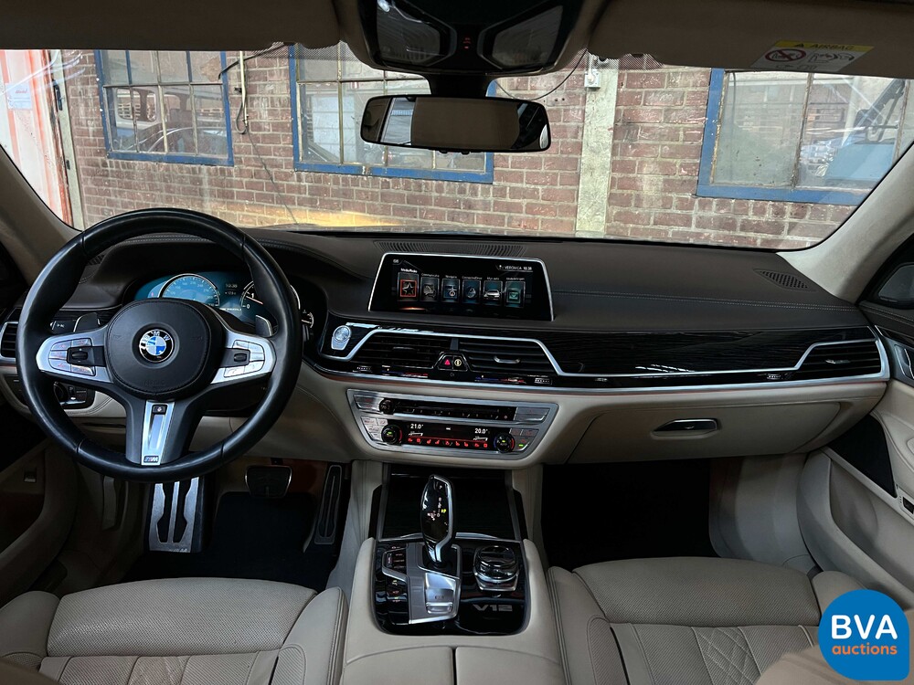 BMW M760Li xDrive M-Sport V12 7er LANG 609pk 2016 G12, L-128-BS.