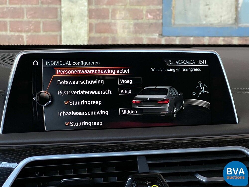 BMW M760Li xDrive M-Sport V12 7er LANG 609pk 2016 G12, L-128-BS.