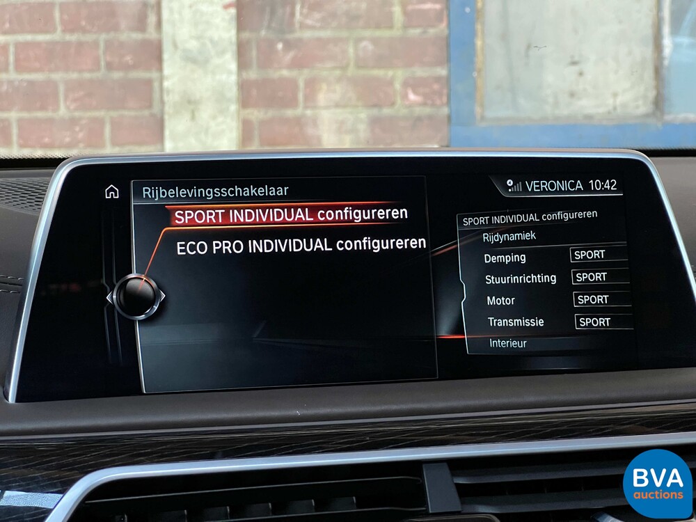 BMW M760Li xDrive M-Sport V12 7er LANG 609pk 2016 G12, L-128-BS.