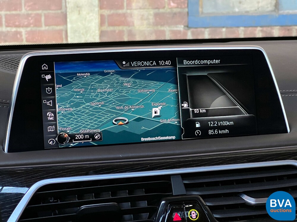 BMW M760Li xDrive M-Sport V12 7er LANG 609pk 2016 G12, L-128-BS.