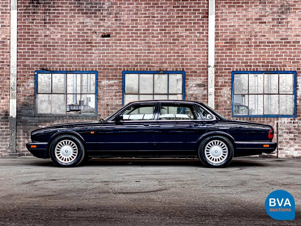 Jaguar XJ6 3.2 211 PS 1997.