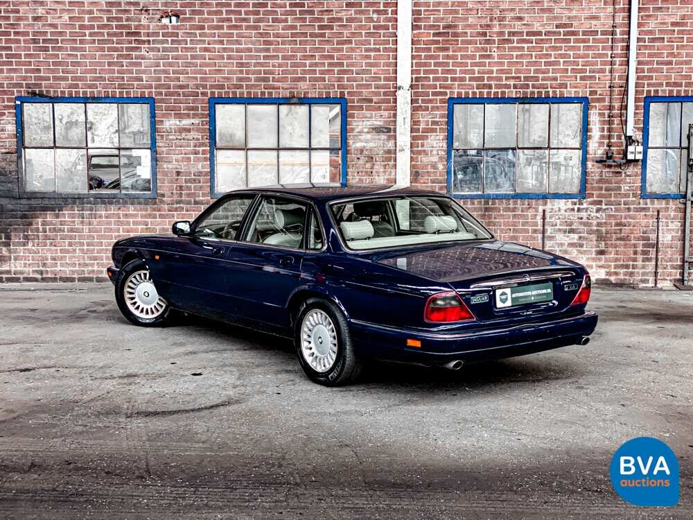Jaguar XJ6 3.2 211 PS 1997.