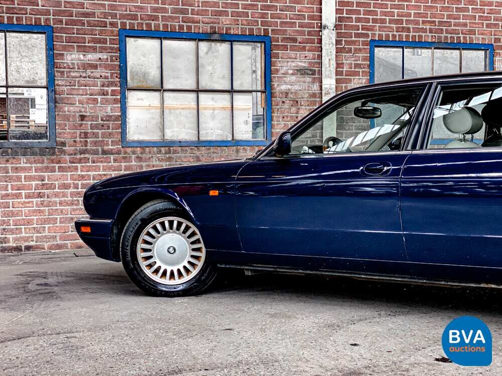 Jaguar XJ6 3.2 211 PS 1997.