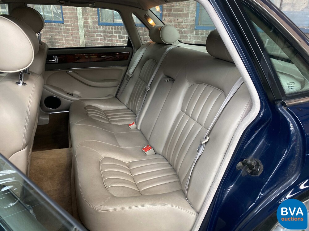 Jaguar XJ6 3.2 211 PS 1997.