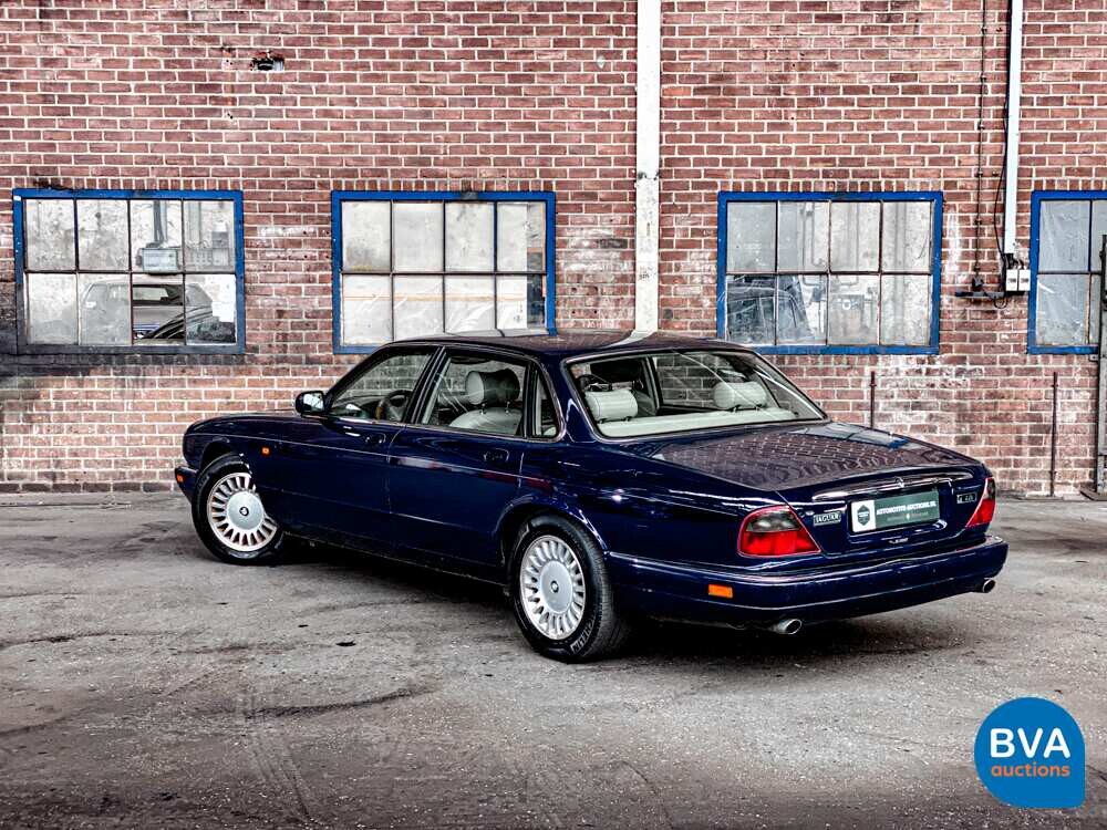 Jaguar XJ6 3.2 211 PS 1997.