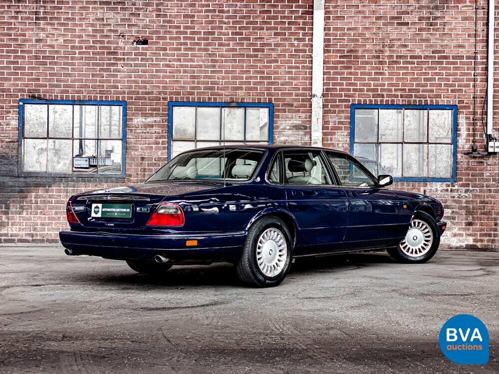 Jaguar XJ6 3.2 211 PS 1997.
