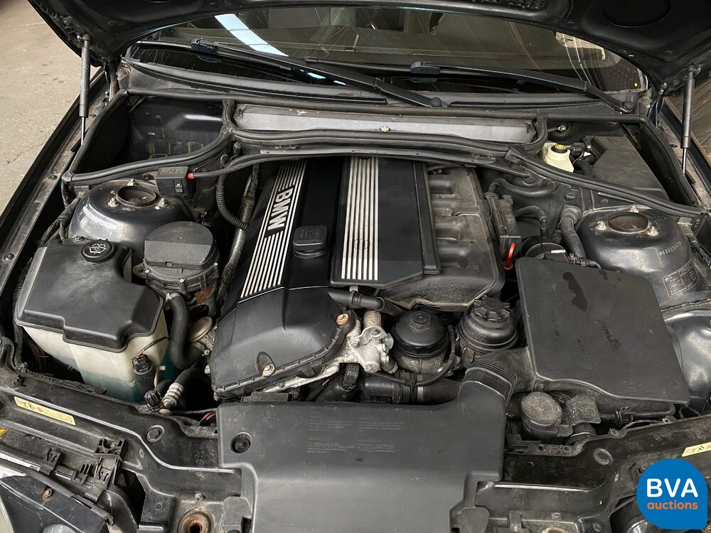 BMW 325Ti Compact M-Sport 3er Serie 192pk 2002, SF-065-B.