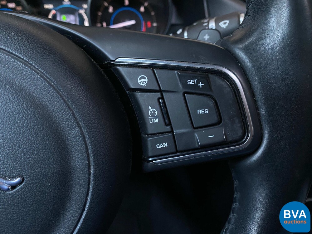 Jaguar XF2.0d 179 PS 2017, SR-372-R.