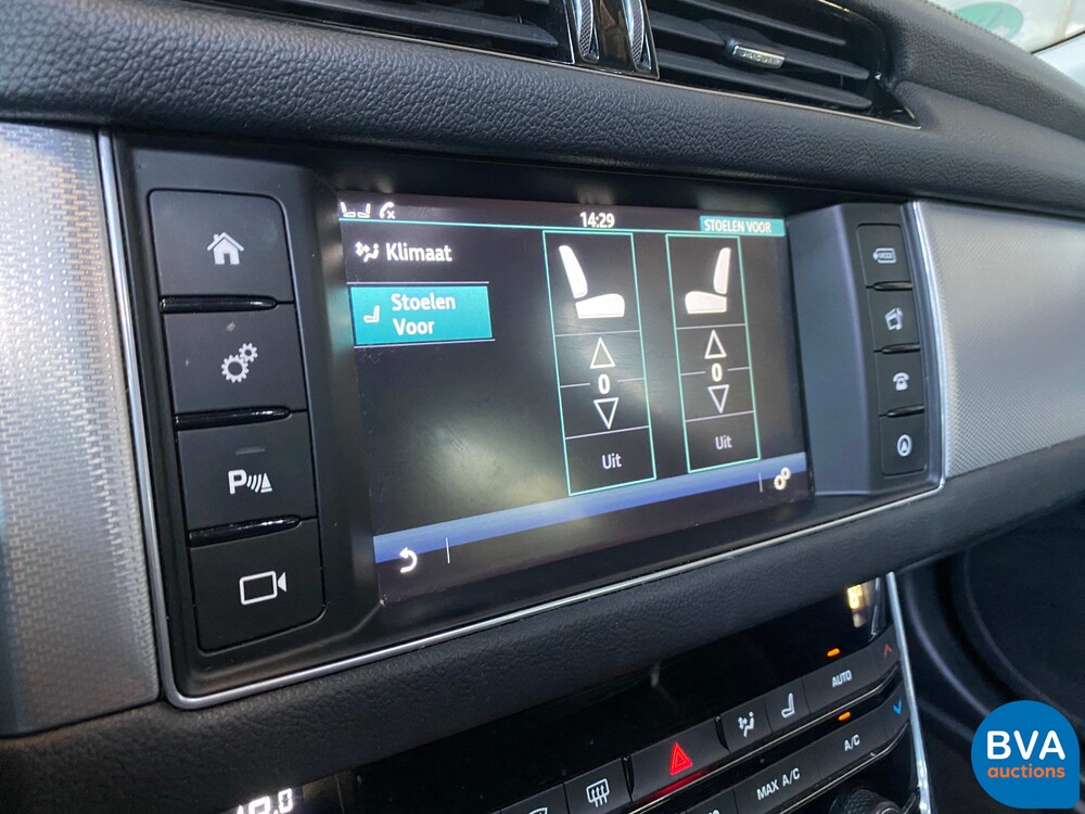 Jaguar XF2.0d 179 PS 2017, SR-372-R.
