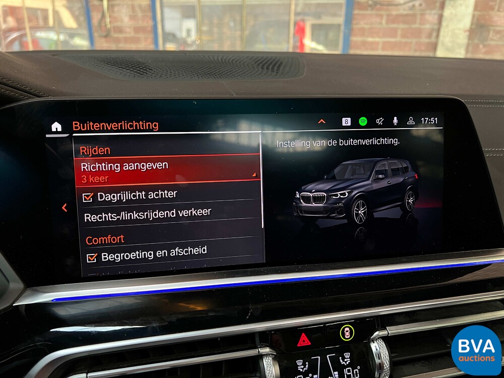 BMW X5 xDrive40i M-Sport High Executive 340PS 2019 -Org. NL-, XV-406-B.