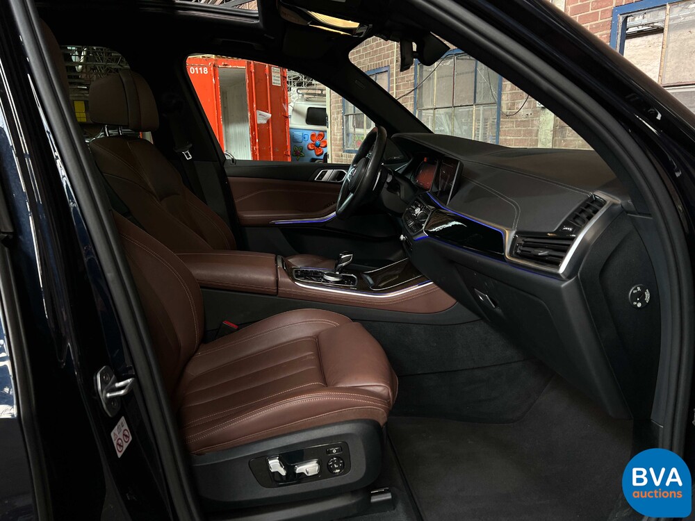 BMW X5 xDrive40i M-Sport High Executive 340PS 2019 -Org. NL-, XV-406-B.