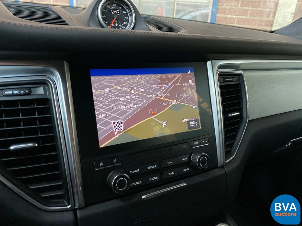 Porsche Macan Turbo Sportchrono 400PS FACELIFT 2016 -Org. NL-, KD-424-R.