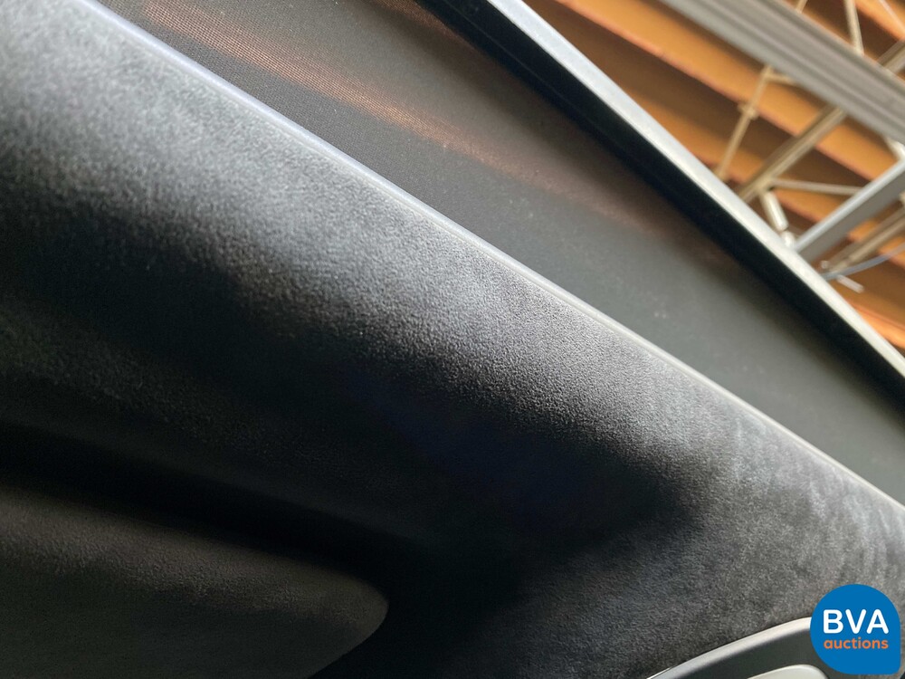 Porsche Macan Turbo Sportchrono 400PS FACELIFT 2016 -Org. NL-, KD-424-R.