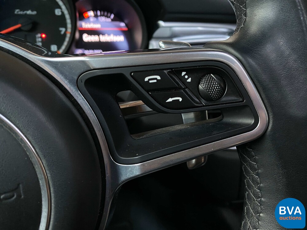 Porsche Macan Turbo Sportchrono 400PS FACELIFT 2016 -Org. NL-, KD-424-R.