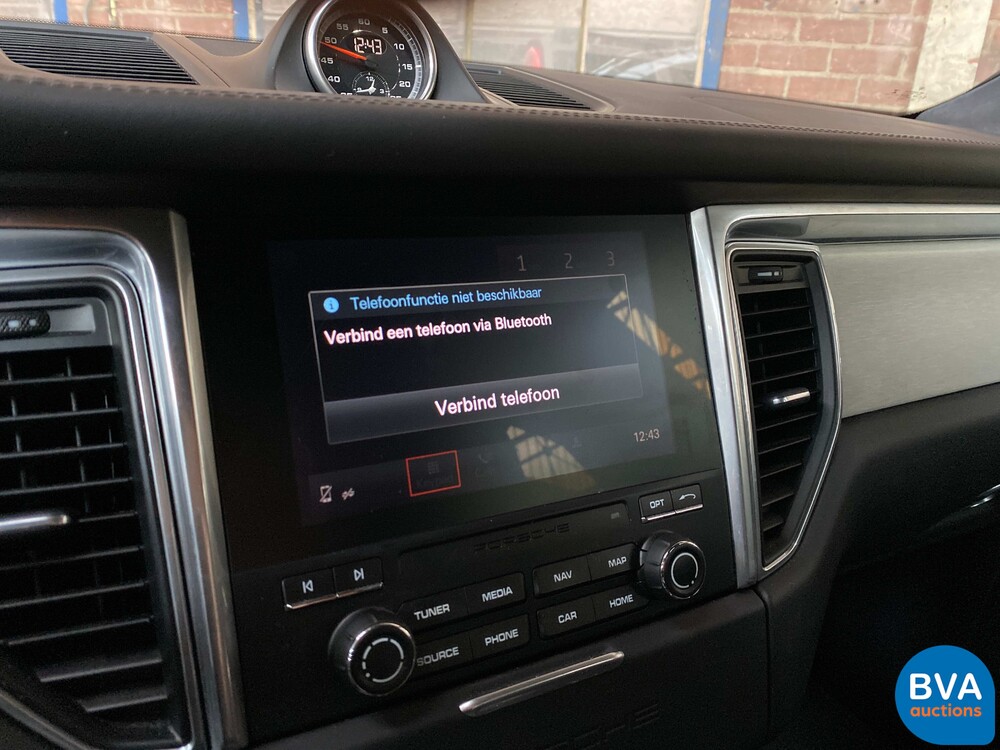 Porsche Macan Turbo Sportchrono 400PS FACELIFT 2016 -Org. NL-, KD-424-R.