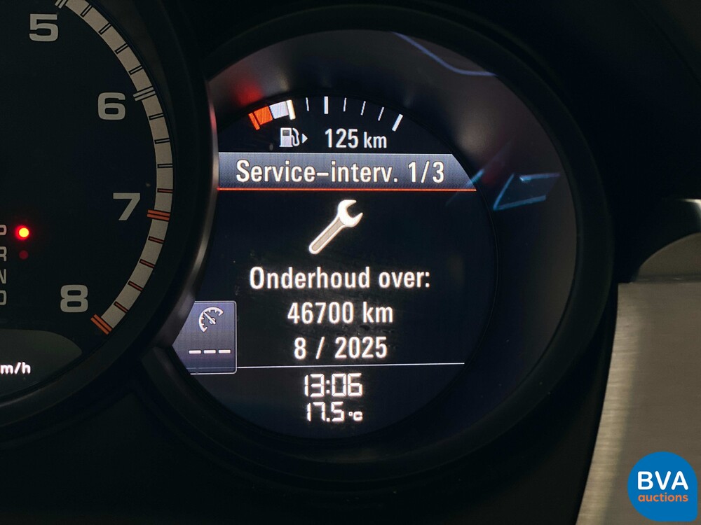 Porsche Macan Turbo Sportchrono 400PS FACELIFT 2016 -Org. NL-, KD-424-R.