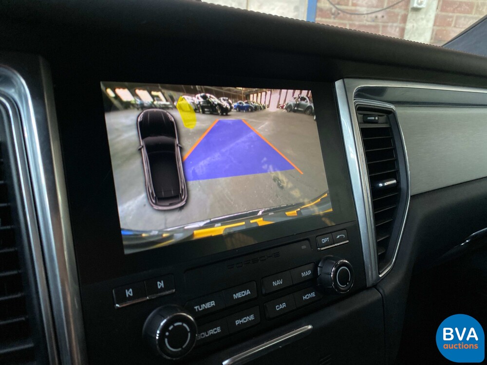 Porsche Macan Turbo Sportchrono 400PS FACELIFT 2016 -Org. NL-, KD-424-R.