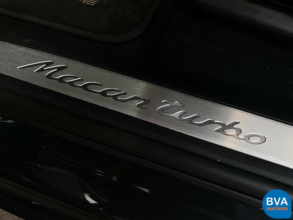 Porsche Macan Turbo Sportchrono 400PS FACELIFT 2016 -Org. NL-, KD-424-R.