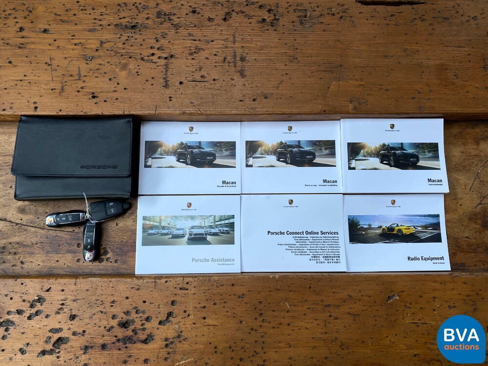 Porsche Macan Turbo Sportchrono 400PS FACELIFT 2016 -Org. NL-, KD-424-R.