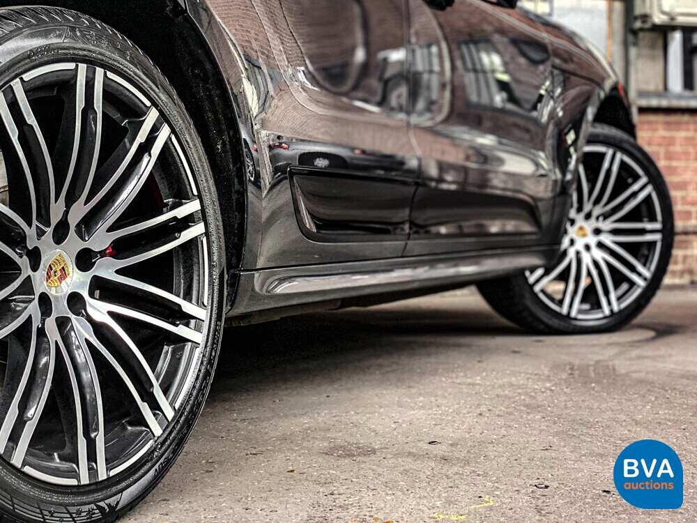 Porsche Macan Turbo Sportchrono 400PS FACELIFT 2016 -Org. NL-, KD-424-R.
