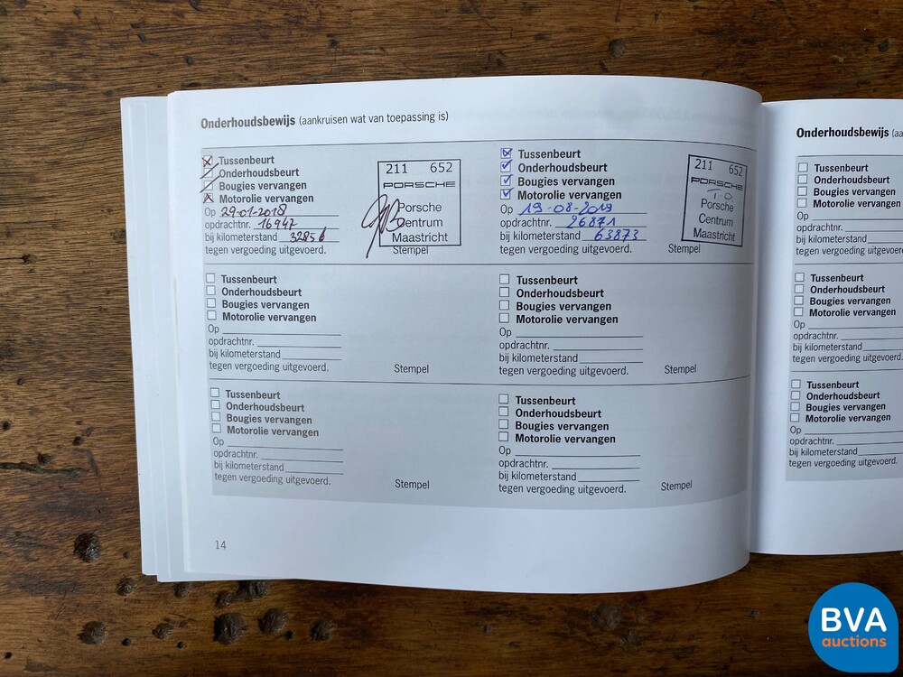 Porsche Macan Turbo Sportchrono 400PS FACELIFT 2016 -Org. NL-, KD-424-R.