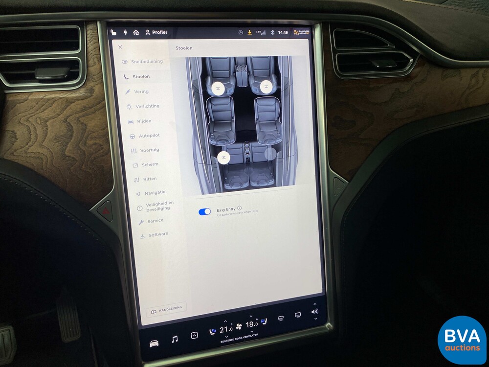 Tesla Model X 75D Base 6-Personen 333 PS 2016 - Org. NL-, ND-695-V.