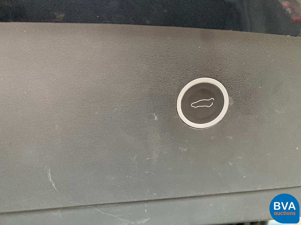 Tesla Model X 75D Base 6-Personen 333 PS 2016 - Org. NL-, ND-695-V.