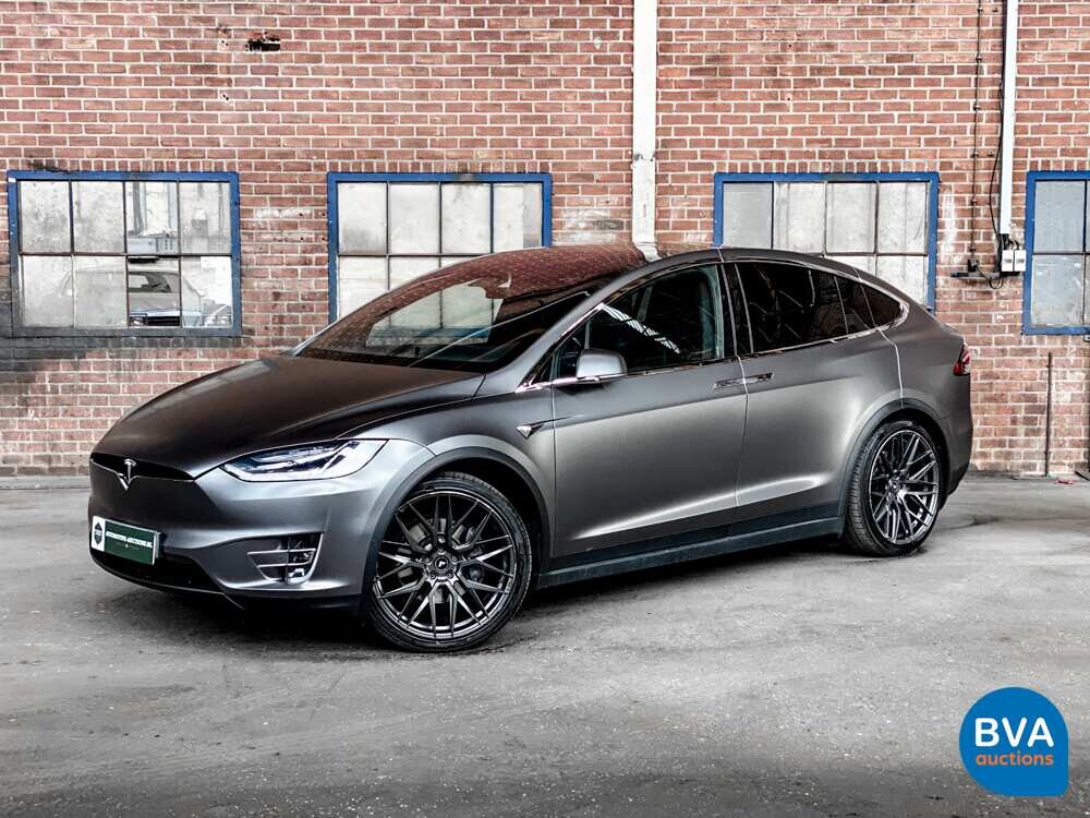 Tesla Model X 75D Base 6-Personen 333 PS 2016 - Org. NL-, ND-695-V.