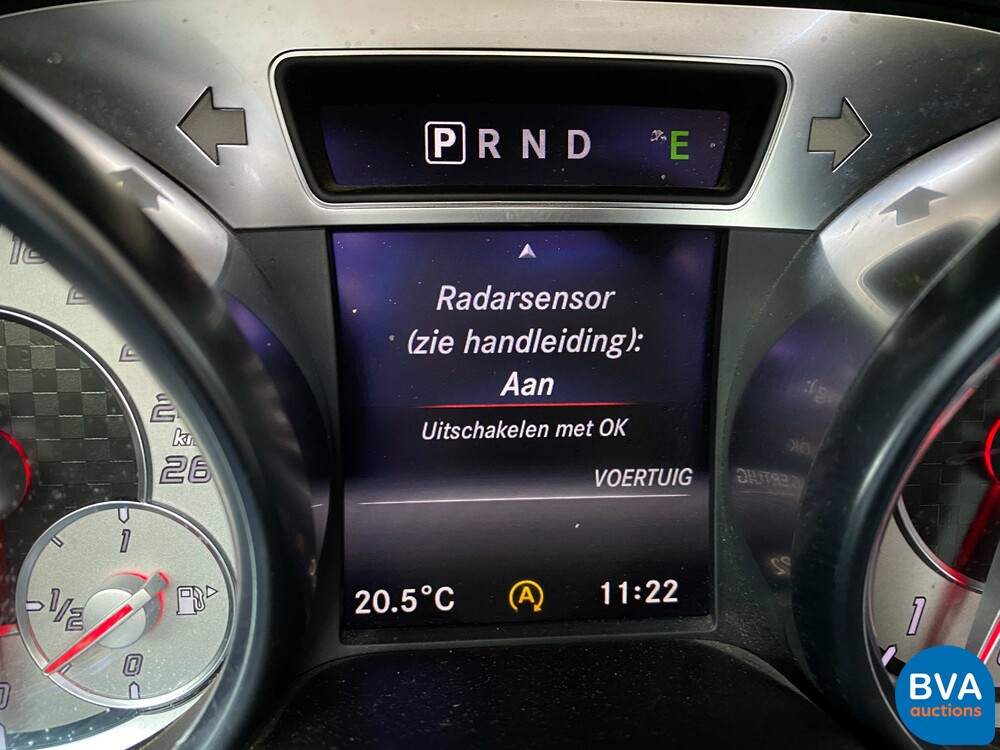 Mercedes-Benz SL400 Roadster 2015, N-518-LV.