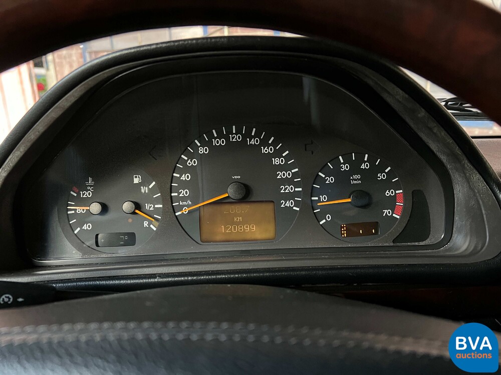 Mercedes-Benz G500 AMG Lang 296pk 2000 -YOUNGTIMER-.