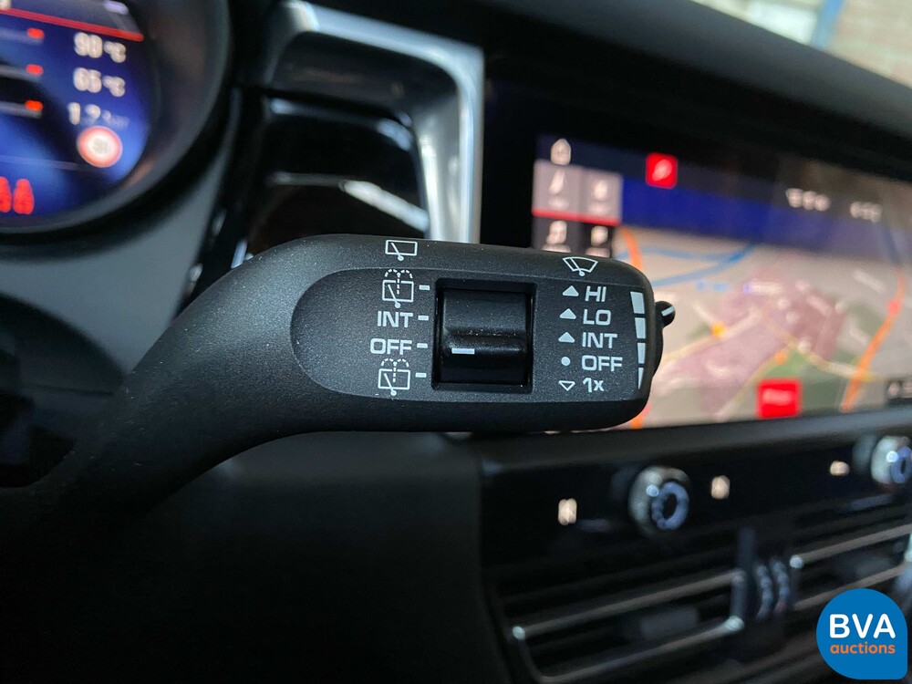Porsche Macan S2.9 Sportchrono 380hp 2022.