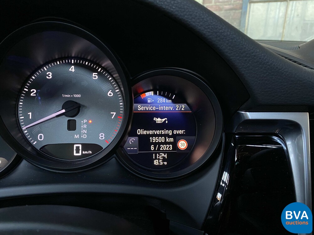 Porsche Macan S2.9 Sportchrono 380hp 2022.