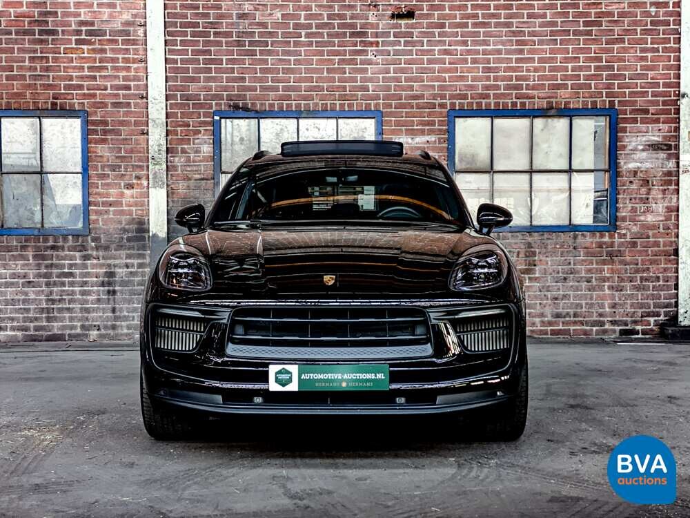 Porsche Macan S2.9 Sportchrono 380hp 2022.