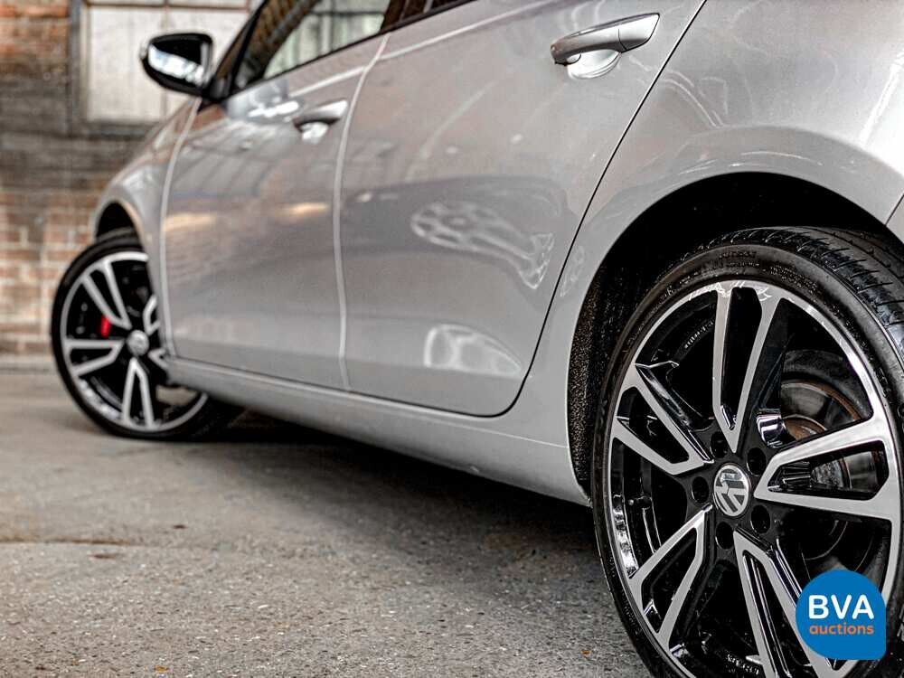 VolkswagenGolf 1.4 TSI 2010, J-263-XN.