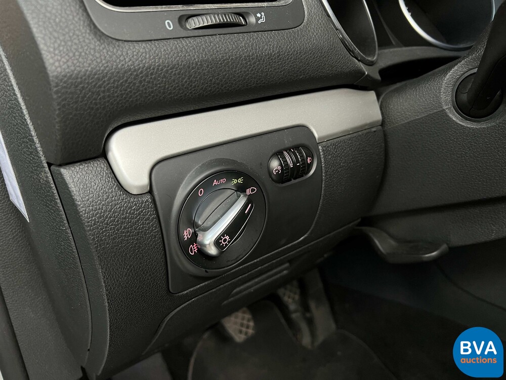 VolkswagenGolf 1.4 TSI 2010, J-263-XN.