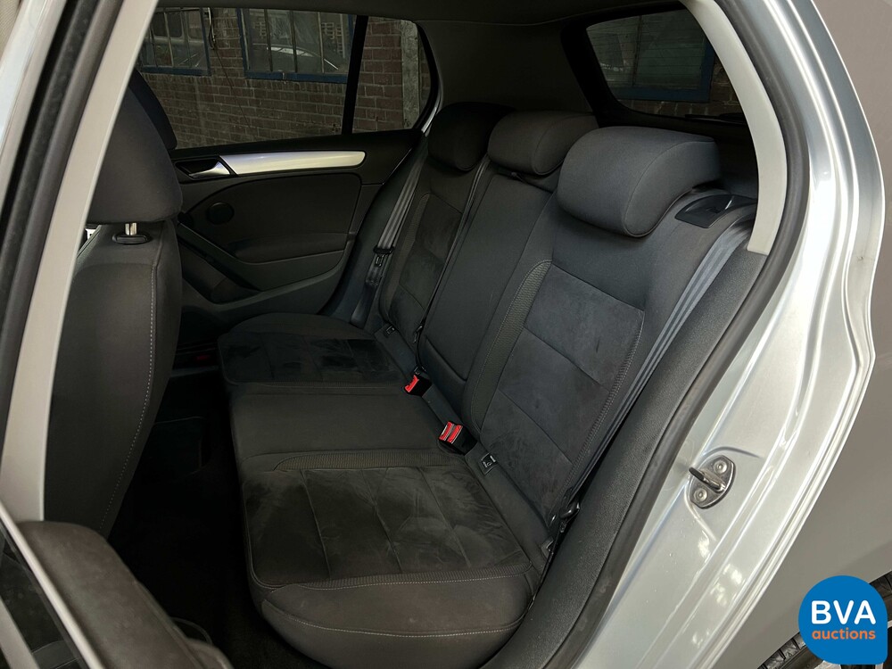 VolkswagenGolf 1.4 TSI 2010, J-263-XN.