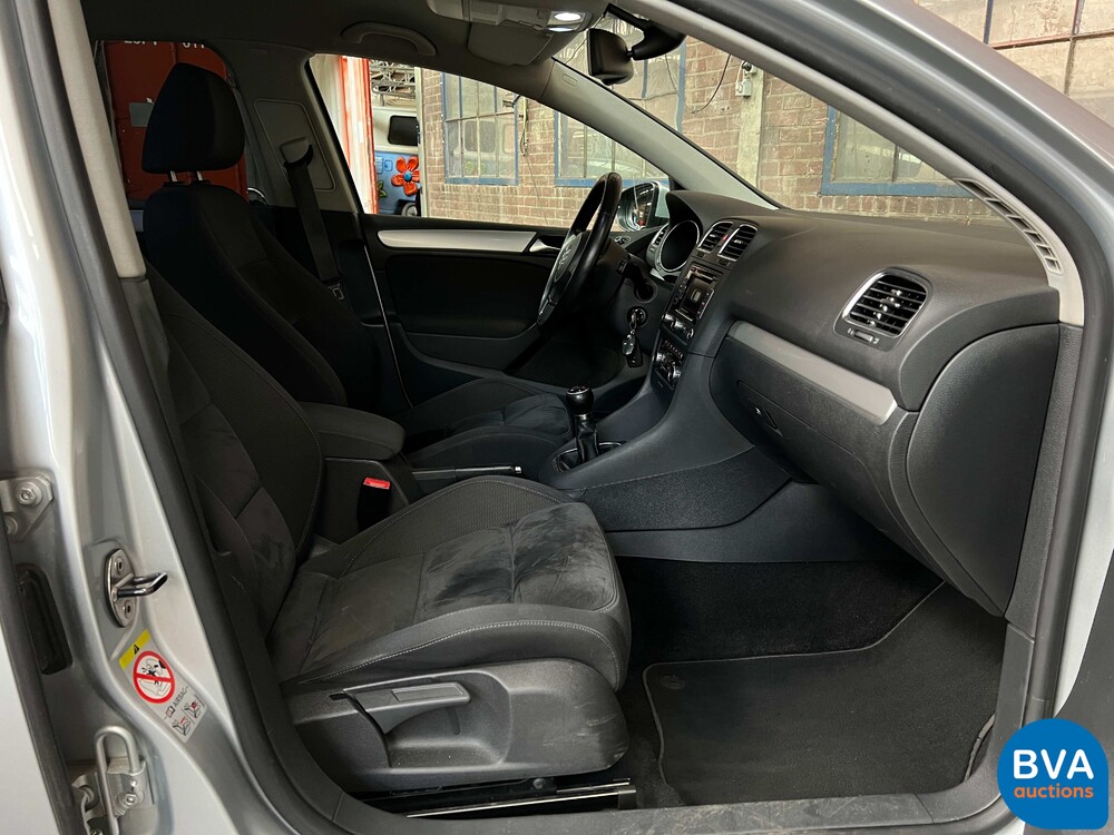 VolkswagenGolf 1.4 TSI 2010, J-263-XN.