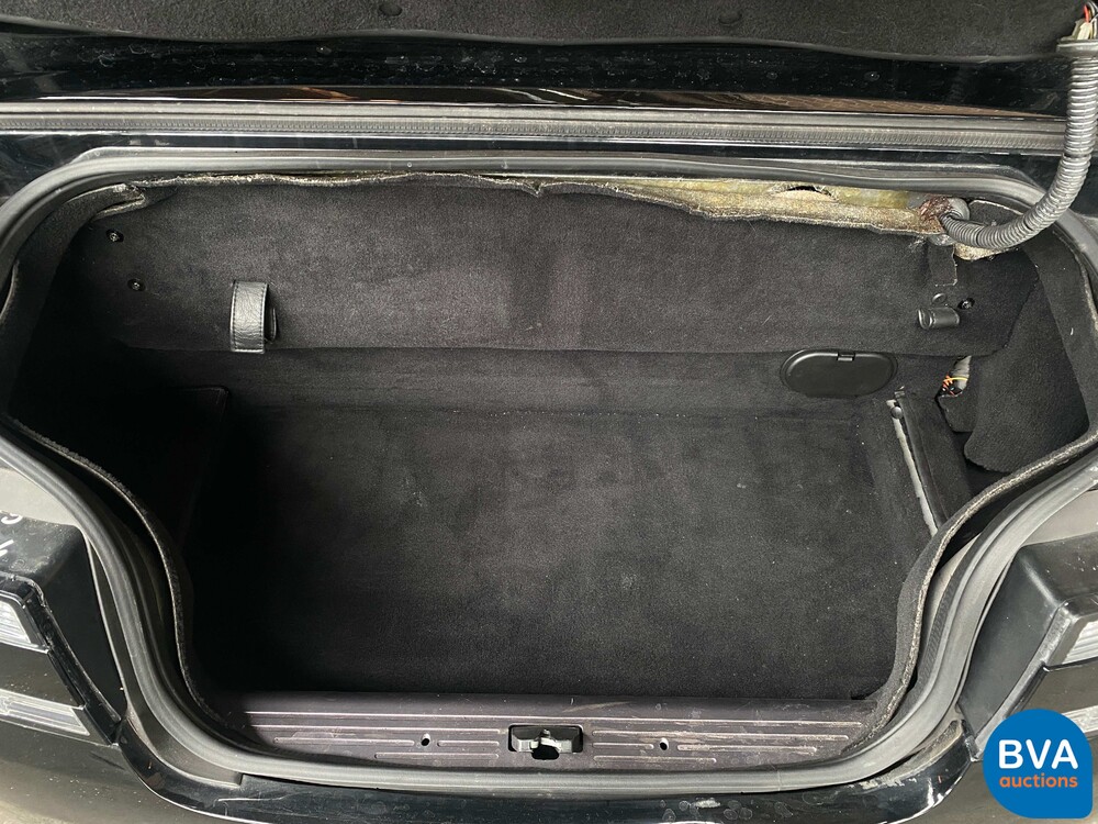 Aston Martin DB9 Volante 457 PS Cabrio 2007.