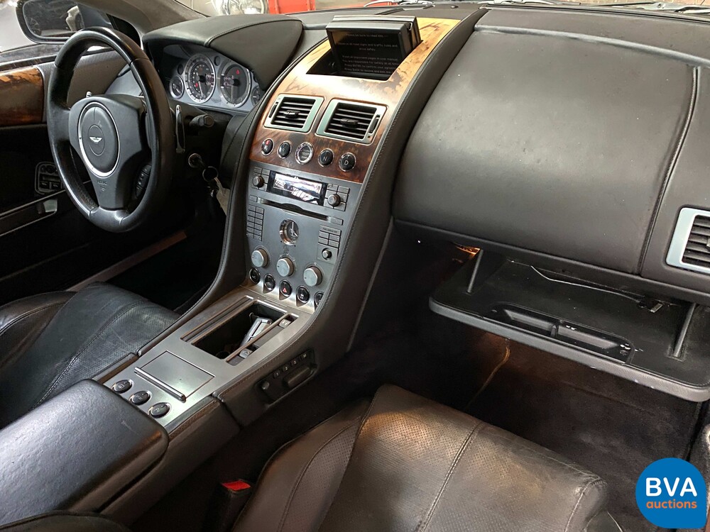 Aston Martin DB9 Volante 457 PS Cabrio 2007.