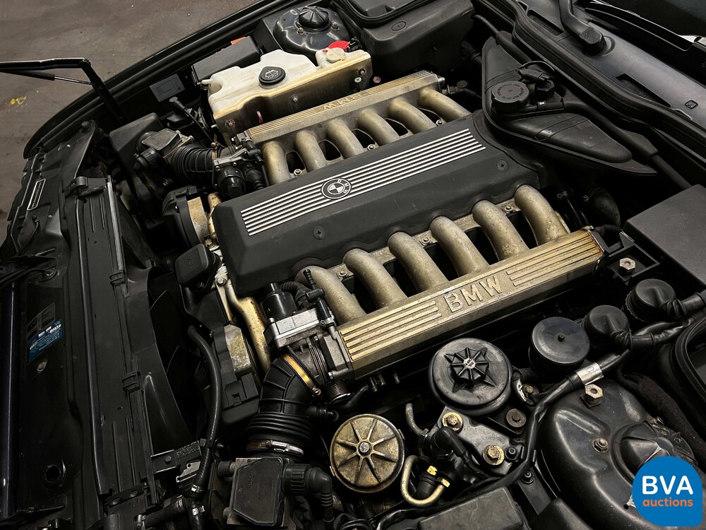 BMW 750iL Highline 7er 5.0 V12 300 PS E32 1992.