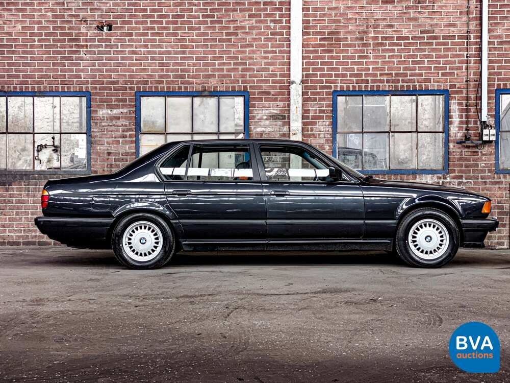 BMW 750iL Highline 7er 5.0 V12 300 PS E32 1992.