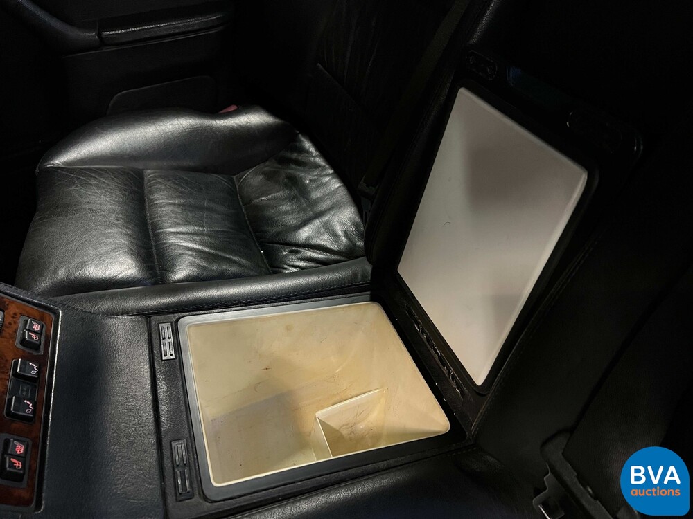 BMW 750iL Highline 7er 5.0 V12 300 PS E32 1992.