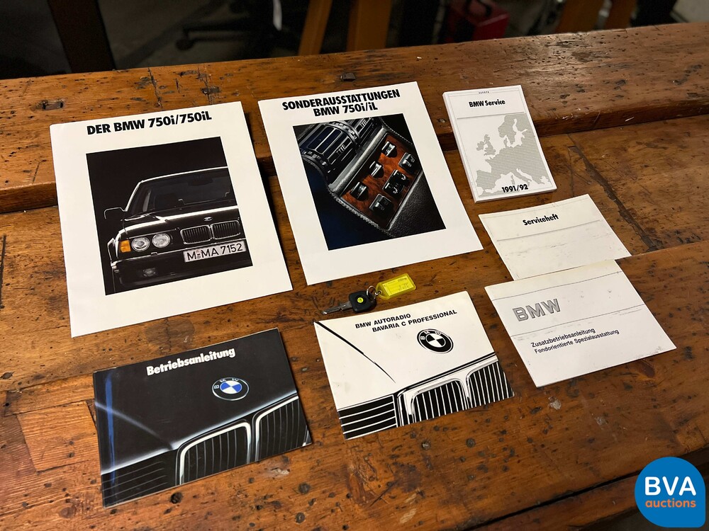 BMW 750iL Highline 7er 5.0 V12 300 PS E32 1992.