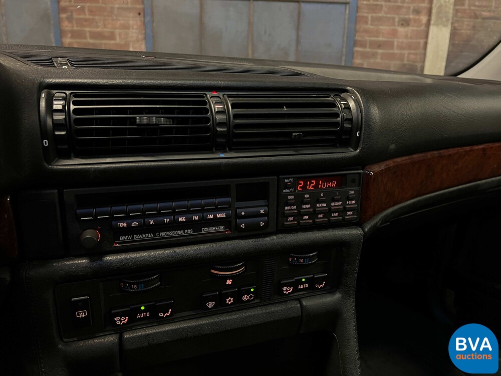 BMW 750iL Highline 7er 5.0 V12 300 PS E32 1992.