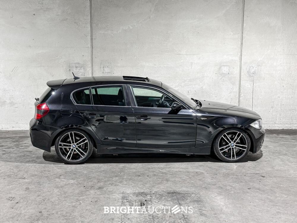 BMW 130i 3.0 M-Sport E87 265pk 2006 1-serie, 18-TB-KR Youngtimer