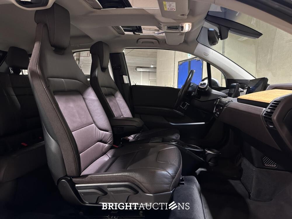 BMW i3 Basis Comfort 22 kWh 170pk 2013 (Origineel-NL), 3-SXD-64